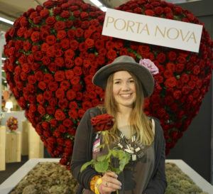 Valentine's Day ultimate symbol of love porta nova red naomi roses 15