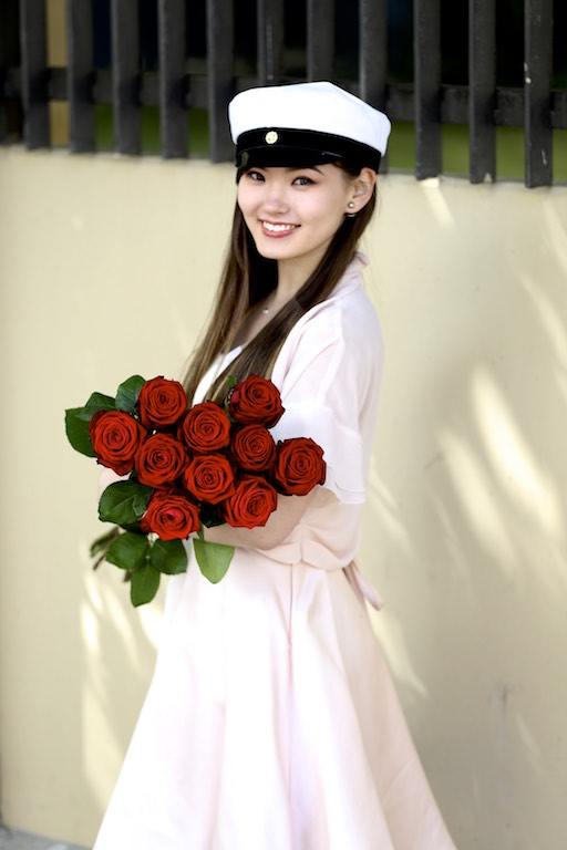 a favorite rose porta nova red naomi graduation day jounni