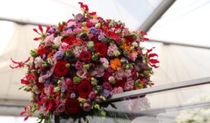 FLORAL FUNDAMENTALS’ EXHIBIT AT CHELSEA FLOWER SHOW WITH PORTA NOVA ROSES decrt