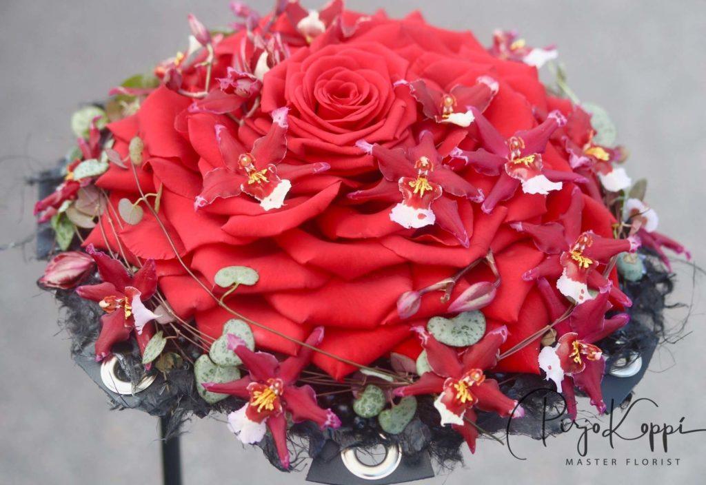 porta nova red naomi bridal bouquet pirjo koppi