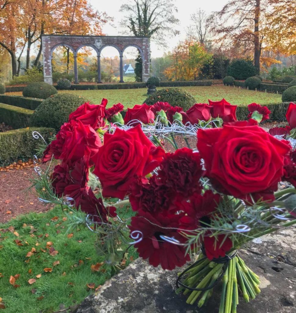 Bautiful bouquet by Elena Nikolaeva porta nova red naomi roses