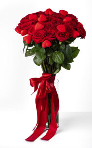 Oh my roses! Excellent long roses in a spiral bouquet. So simple and beautiful. Definitely for the sweetest person.