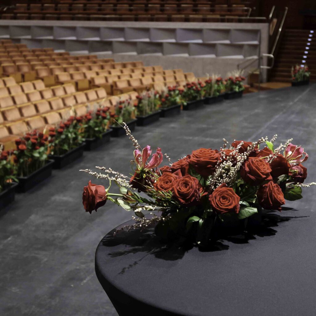 Linköping University Graduation Ceremony with Porta Nova Red Naomi